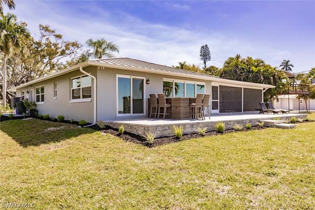 138 Riverview RD, Fort Myers, FL 33905