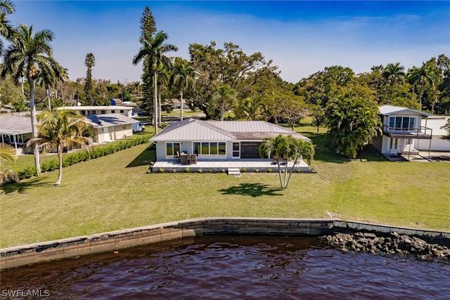 138 Riverview RD, Fort Myers, FL 33905