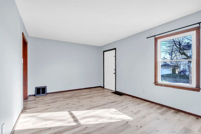 1111 Nevada Avenue, Fort Wayne, IN 46805