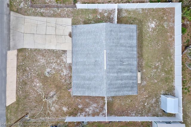 206 Ariana Place, Auburndale, FL 33823