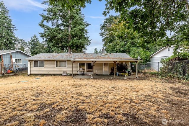 816 Oakcrest Street SE, Lacey, WA 98503