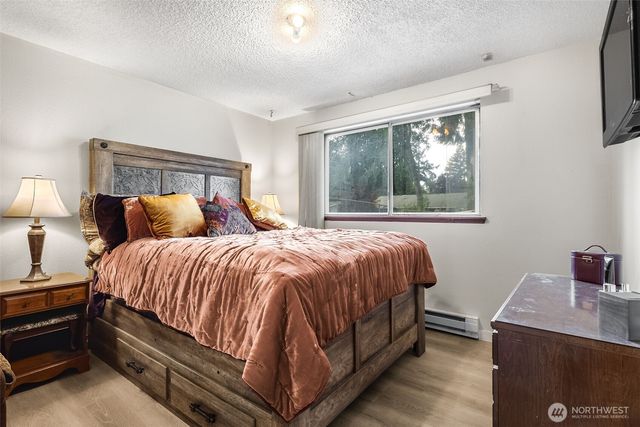 816 Oakcrest Street SE, Lacey, WA 98503