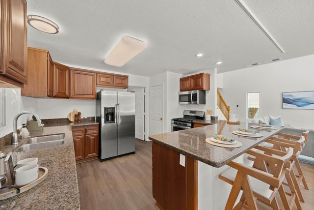1557 48th St, Sacramento, CA 95819