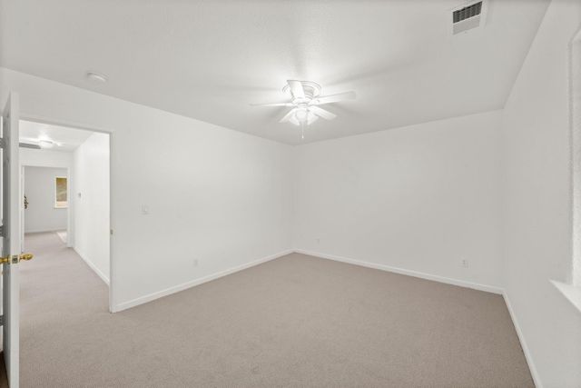 1557 48th St, Sacramento, CA 95819