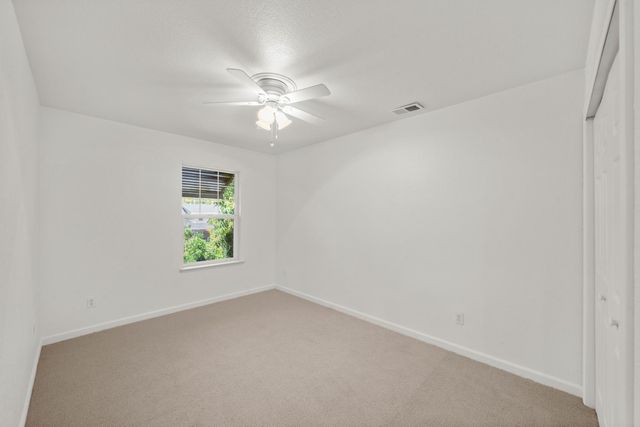 1557 48th St, Sacramento, CA 95819