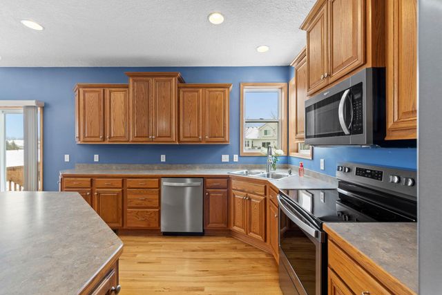 1201 Park Court SE, New Prague, MN 56071