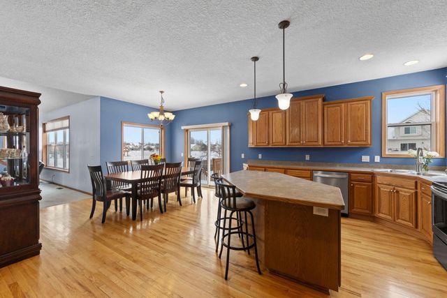 1201 Park Court SE, New Prague, MN 56071