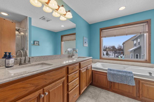 1201 Park Court SE, New Prague, MN 56071