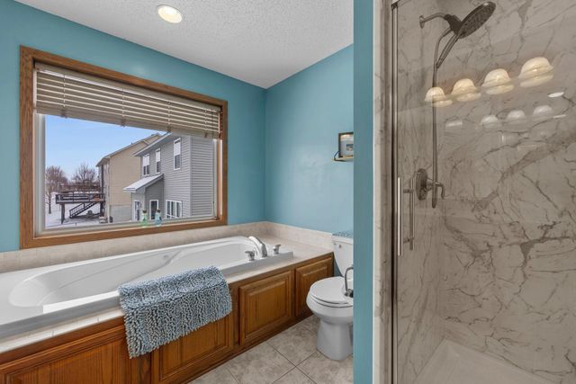 1201 Park Court SE, New Prague, MN 56071