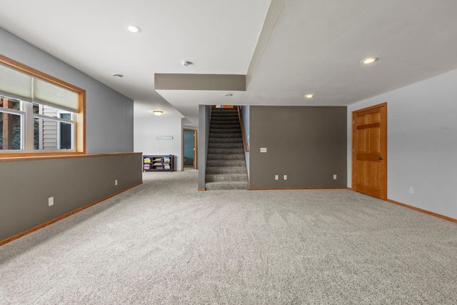 1201 Park Court SE, New Prague, MN 56071