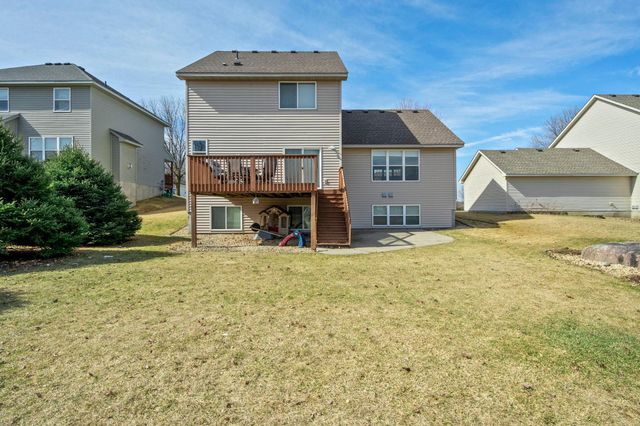 1201 Park Court SE, New Prague, MN 56071