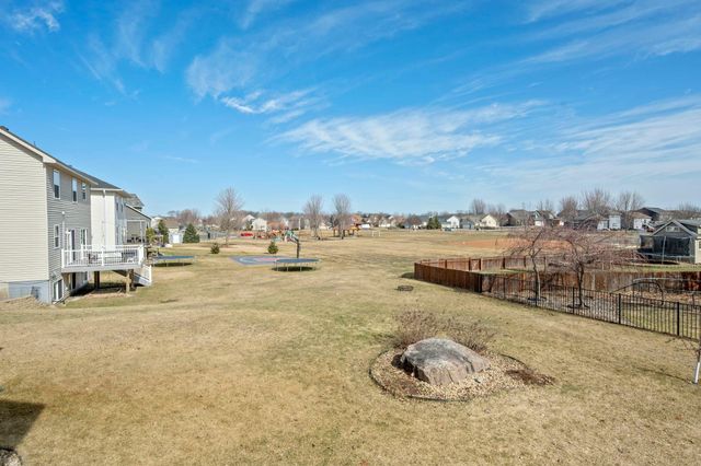 1201 Park Court SE, New Prague, MN 56071