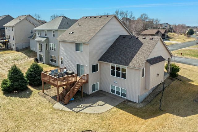 1201 Park Court SE, New Prague, MN 56071