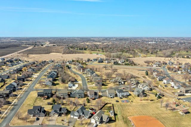 1201 Park Court SE, New Prague, MN 56071