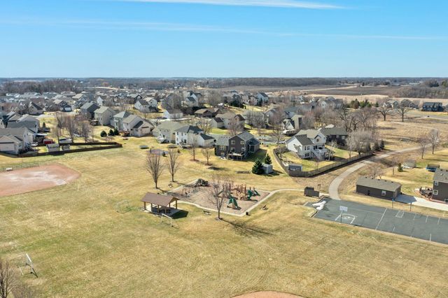 1201 Park Court SE, New Prague, MN 56071