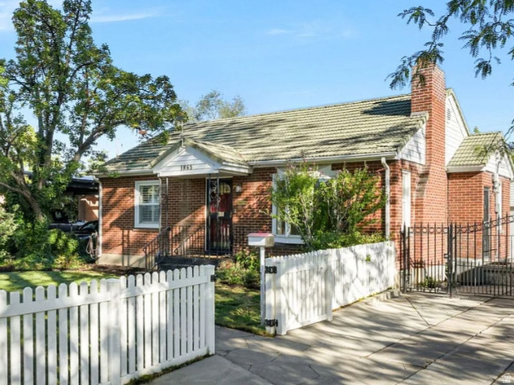 1865 E HILLCREST AVE, Salt Lake City, UT 84106