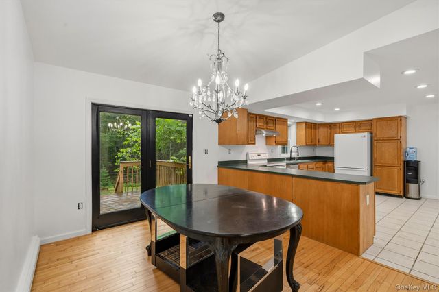 274 Echo Road, Bloomingburg, NY 12721