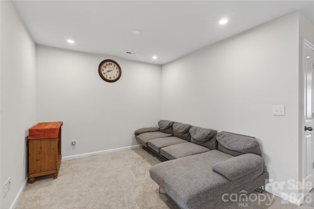 1211 Bigelow Street, Charlotte, NC 28269