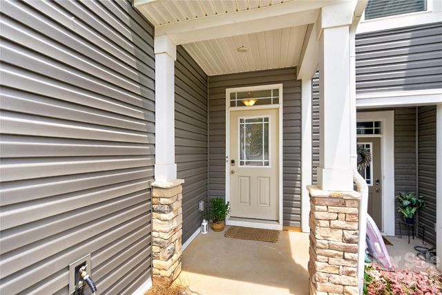 1211 Bigelow Street, Charlotte, NC 28269
