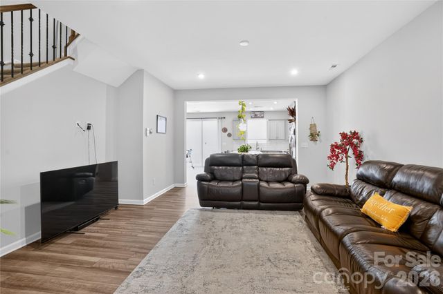 1211 Bigelow Street, Charlotte, NC 28269