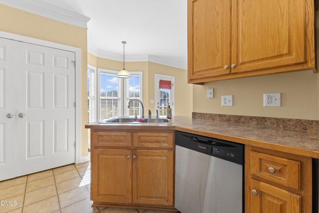 107 Jj Drive, Benson, NC 27504