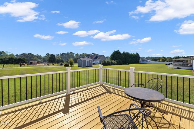 107 Jj Drive, Benson, NC 27504
