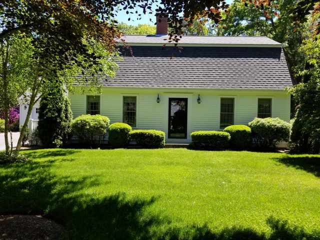 85 Clamshell Cove Road, Cotuit, MA 02635