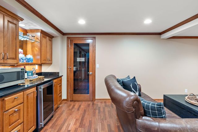 5252 Drew Avenue S, Minneapolis, MN 55410