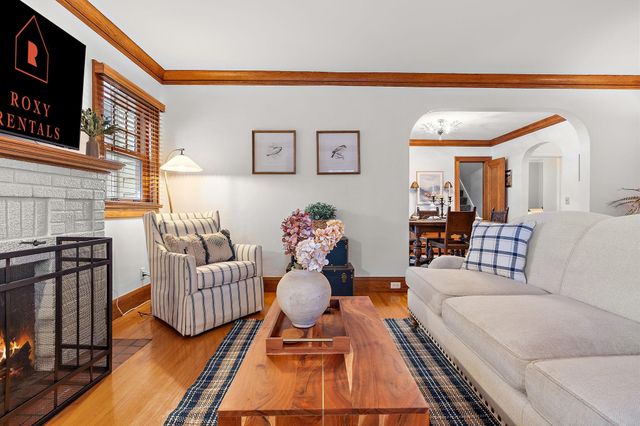 5252 Drew Avenue S, Minneapolis, MN 55410