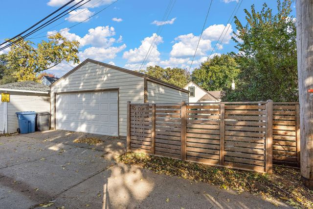 5252 Drew Avenue S, Minneapolis, MN 55410