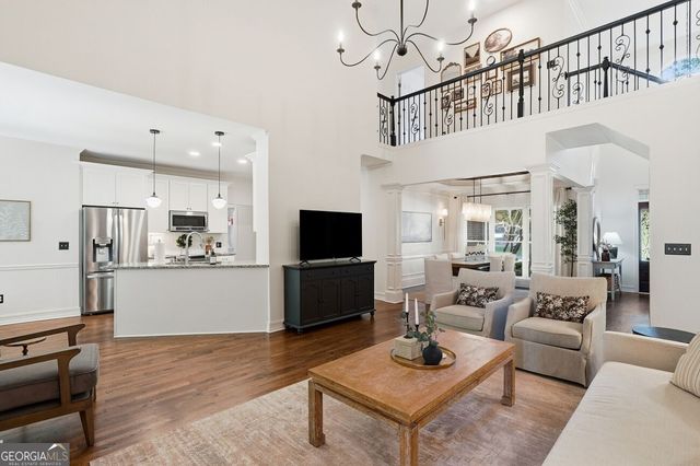 204 Maple Creek Chase, Woodstock, GA 30188
