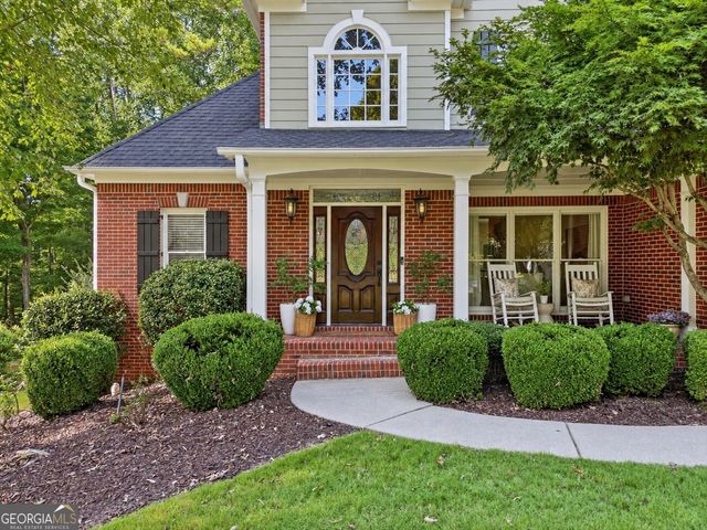 204 Maple Creek Chase, Woodstock, GA 30188