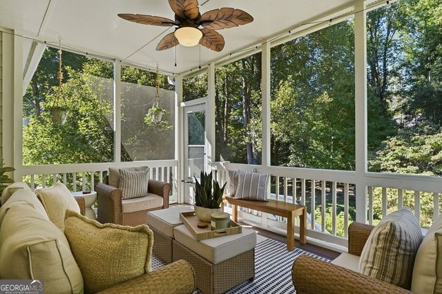 204 Maple Creek Chase, Woodstock, GA 30188