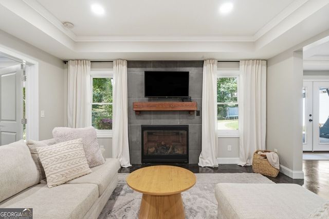 204 Maple Creek Chase, Woodstock, GA 30188