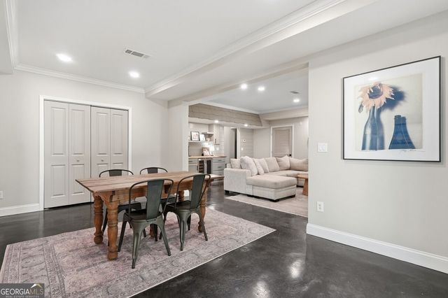 204 Maple Creek Chase, Woodstock, GA 30188