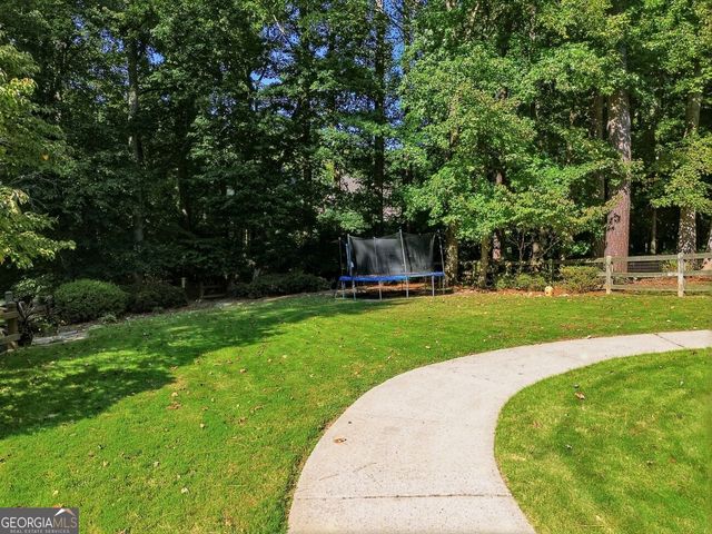 204 Maple Creek Chase, Woodstock, GA 30188
