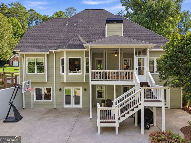 204 Maple Creek Chase, Woodstock, GA 30188