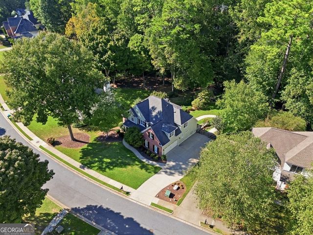 204 Maple Creek Chase, Woodstock, GA 30188
