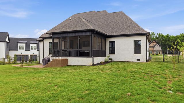 2607 Oxford Pl, Mount Juliet, TN 37122