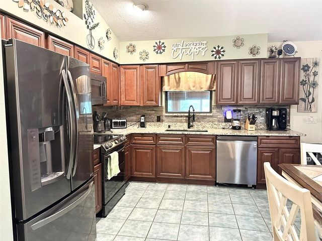 10844 POINCIANA DRIVE, Clermont, FL 34711