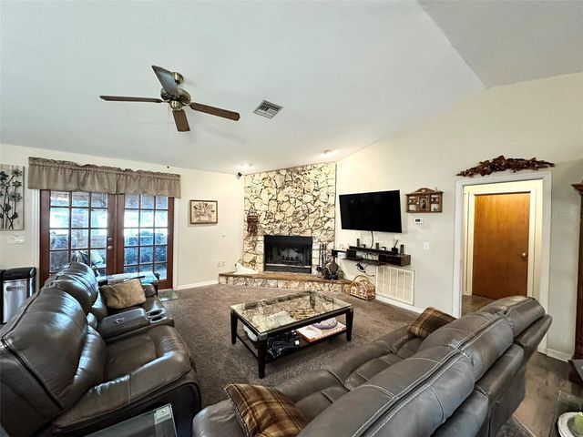 10844 POINCIANA DRIVE, Clermont, FL 34711