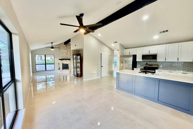 20201 BYRD Ave, Lago Vista, TX 78645