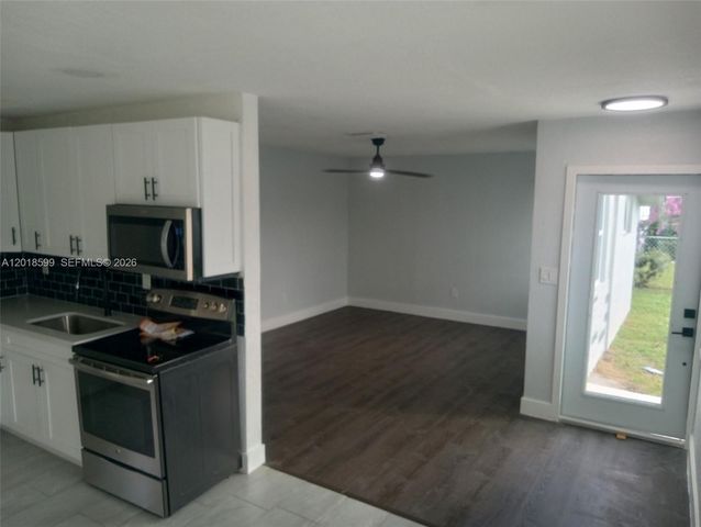 1070 NW 23rd Rd, Fort Lauderdale, FL 33311