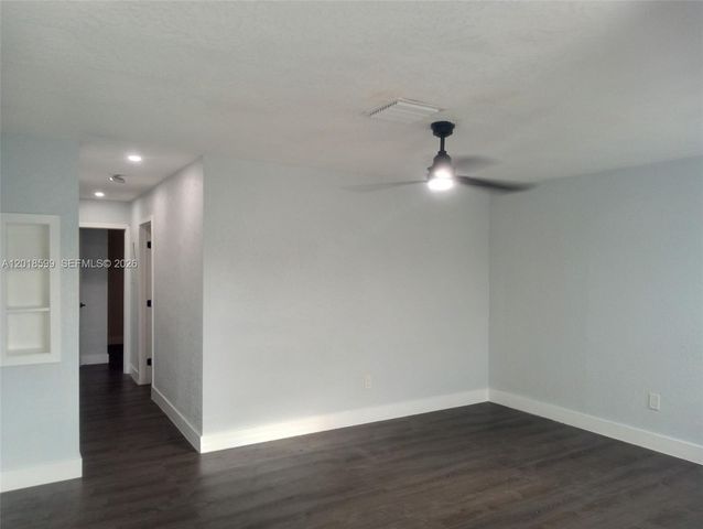 1070 NW 23rd Rd, Fort Lauderdale, FL 33311