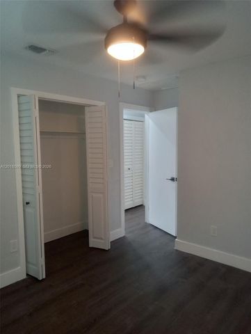1070 NW 23rd Rd, Fort Lauderdale, FL 33311