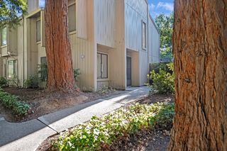 26 Adelphi Ct, Sacramento, CA 95825