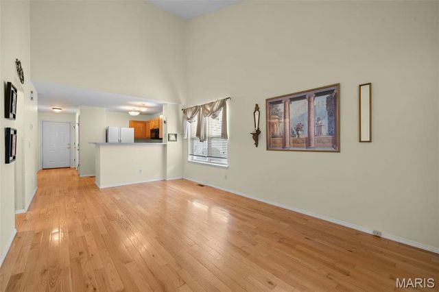 1227 Big Bend Crossing Drive, Manchester, MO 63088