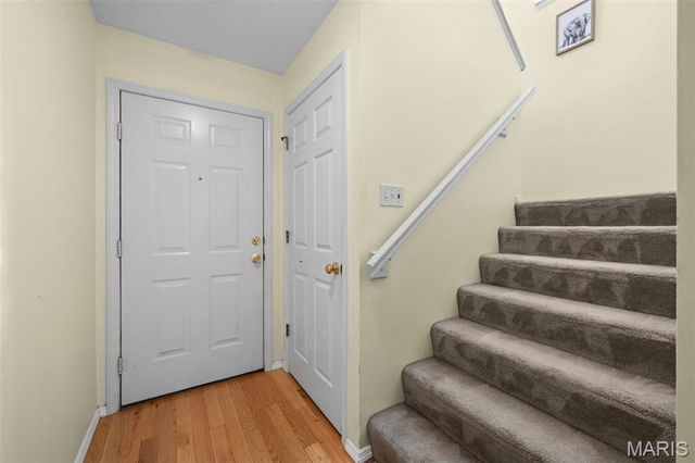 1227 Big Bend Crossing Drive, Manchester, MO 63088