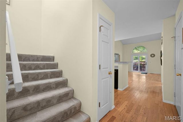 1227 Big Bend Crossing Drive, Manchester, MO 63088