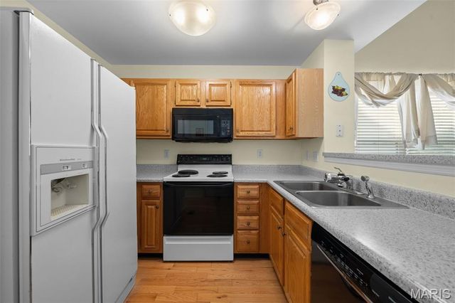 1227 Big Bend Crossing Drive, Manchester, MO 63088